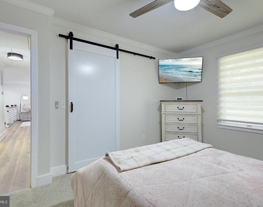 5822 Long Beach Drive - Photo Thumbnail 21