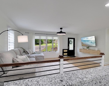 5822 Long Beach Drive - Photo Thumbnail 14