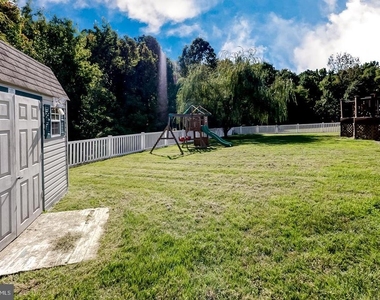 1339 Nautical Circle - Photo Thumbnail 49