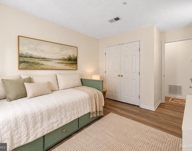 4268 Maple Path Circle - Photo Thumbnail 12