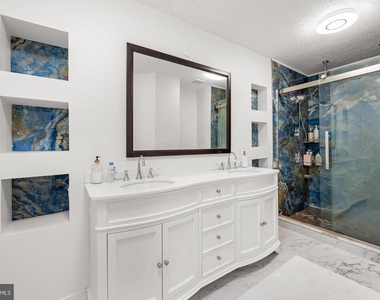 4268 Maple Path Circle - Photo Thumbnail 22