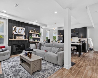 4505 Maine Avenue - Photo Thumbnail 2