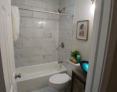 3323 Elmley Avenue - Photo Thumbnail 2