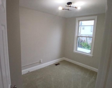 3323 Elmley Avenue - Photo Thumbnail 3