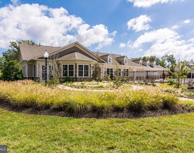 518 Kinglets Roost Lane - Photo Thumbnail 30