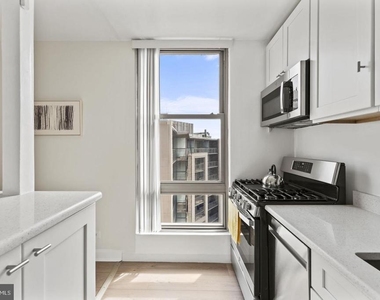 1260 21st Street Nw - Photo Thumbnail 6