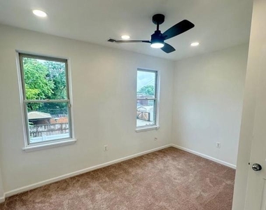 623 18th Street Ne - Photo Thumbnail 15
