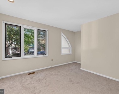 3309 19th Street Nw - Photo Thumbnail 11
