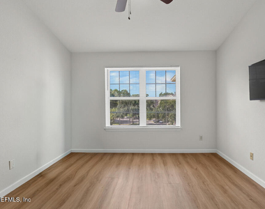 13810 Sutton Park Drive N - Photo Thumbnail 41