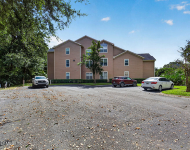 13810 Sutton Park Drive N - Photo Thumbnail 71