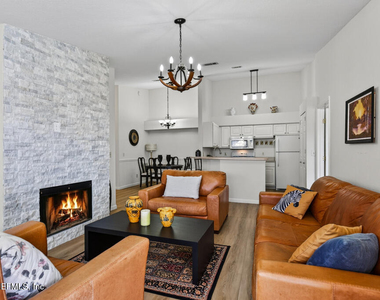 13810 Sutton Park Drive N - Photo Thumbnail 25