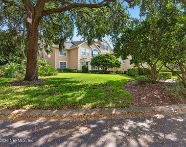 13810 Sutton Park Drive N - Photo Thumbnail 1