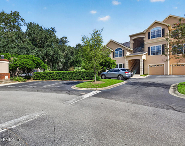 13810 Sutton Park Drive N - Photo Thumbnail 68