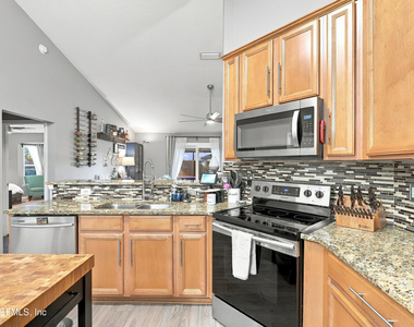 9423 Hunston Mill Lane - Photo Thumbnail 7