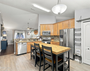 9423 Hunston Mill Lane - Photo Thumbnail 8