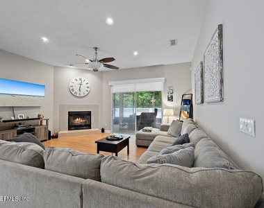 12204 Nettlecreek Drive - Photo Thumbnail 4