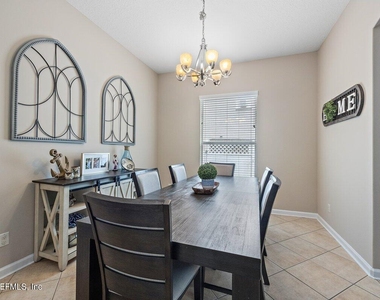 12204 Nettlecreek Drive - Photo Thumbnail 5