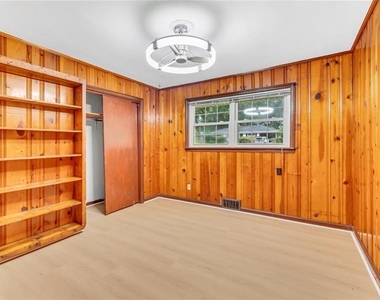 2726 Hollywood Drive - Photo Thumbnail 8