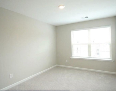 6148 Lanier Harbor Landing - Photo Thumbnail 21