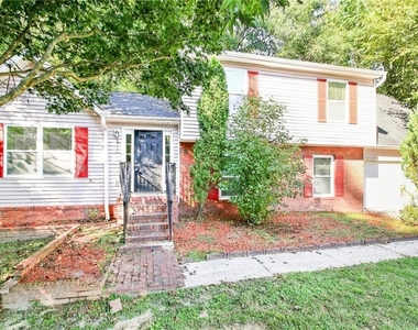 2790 Kayla Court - Photo Thumbnail 1