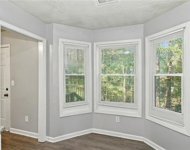 2790 Kayla Court - Photo Thumbnail 6