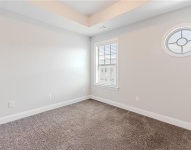 5499 Terrace Bend Place - Photo Thumbnail 59
