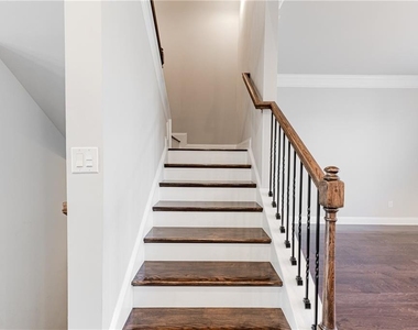 5499 Terrace Bend Place - Photo Thumbnail 38