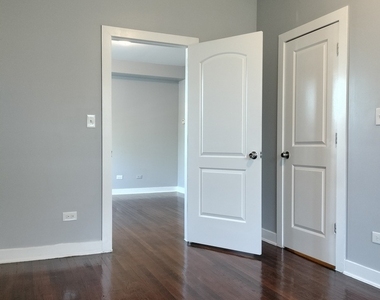 6601 S Bishop Street - Photo Thumbnail 9