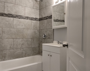 6601 S Bishop Street - Photo Thumbnail 11