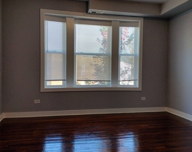 6601 S Bishop Street - Photo Thumbnail 3