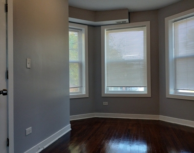6601 S Bishop Street - Photo Thumbnail 8