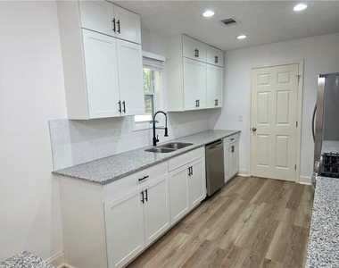 1211 Trout Drive - Photo Thumbnail 5