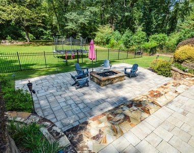 2210 Spalding Drive - Photo Thumbnail 83