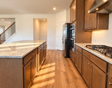 2330 Dreycott Lane - Photo Thumbnail 11