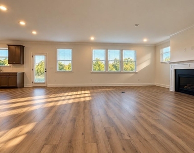 2330 Dreycott Lane - Photo Thumbnail 4