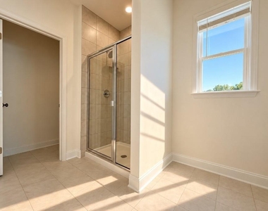 2330 Dreycott Lane - Photo Thumbnail 16