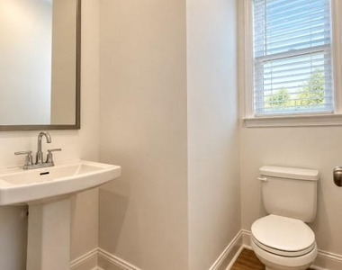 2330 Dreycott Lane - Photo Thumbnail 12