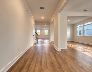 2330 Dreycott Lane - Photo Thumbnail 1
