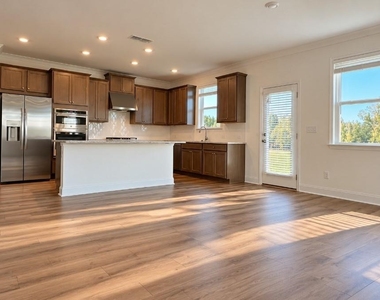 2330 Dreycott Lane - Photo Thumbnail 5
