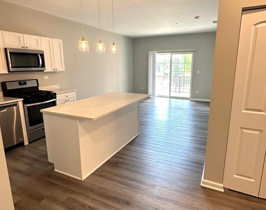 301 N Madison Street - Photo Thumbnail 1