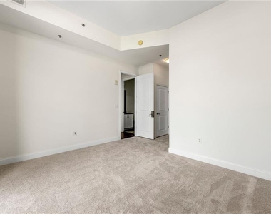 270 17th Street Nw - Photo Thumbnail 8