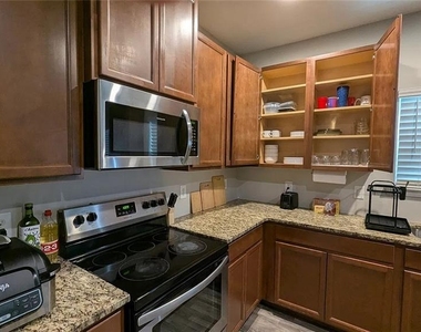 3324 Estes Drive - Photo Thumbnail 7