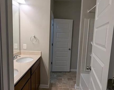 3324 Estes Drive - Photo Thumbnail 21
