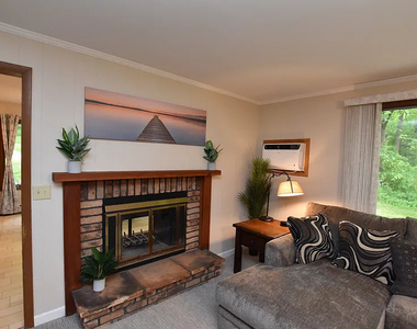 1770 E Lake Shore Drive - Photo Thumbnail 6