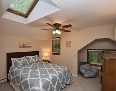 1770 E Lake Shore Drive - Photo Thumbnail 16