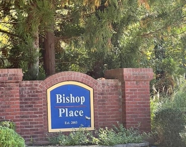 745 Bishop Point - Photo Thumbnail 6