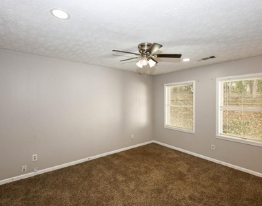4944 Shiloh Drive - Photo Thumbnail 18
