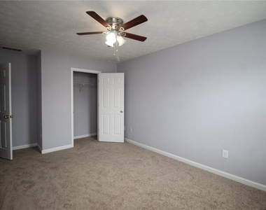 620 Clairidge Lane - Photo Thumbnail 23