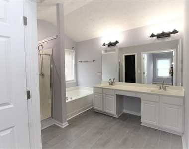 620 Clairidge Lane - Photo Thumbnail 30