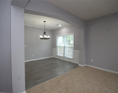 620 Clairidge Lane - Photo Thumbnail 4